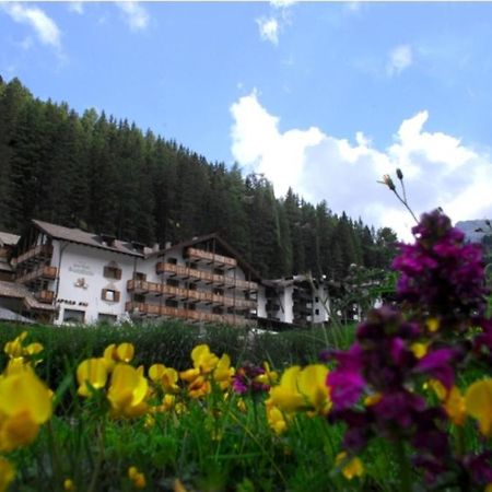 Hotel Scoiattolo เตเซโร ภายนอก รูปภาพ