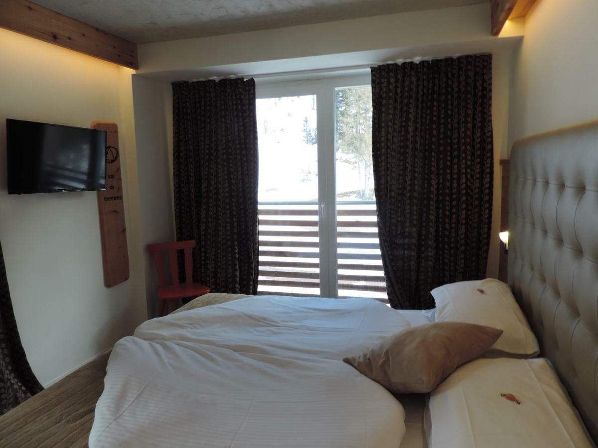 Hotel Scoiattolo เตเซโร ภายนอก รูปภาพ